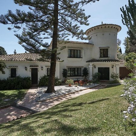 Villa Dos Palomas On The Golden Mile In Marbella Luaran gambar